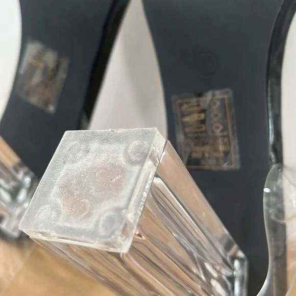 Azalea Wang Heels, Size 8,5 - Picture 11 of 16